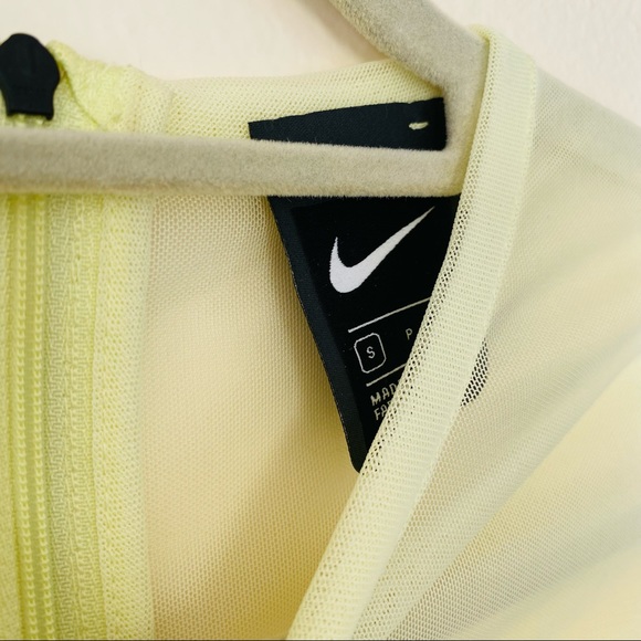 New  Nike NSW Cityready Bodysuit - Picture 7 of 8